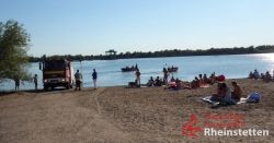 200805 TH Person In Wasser 02