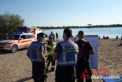 200805 TH Person In Wasser 04